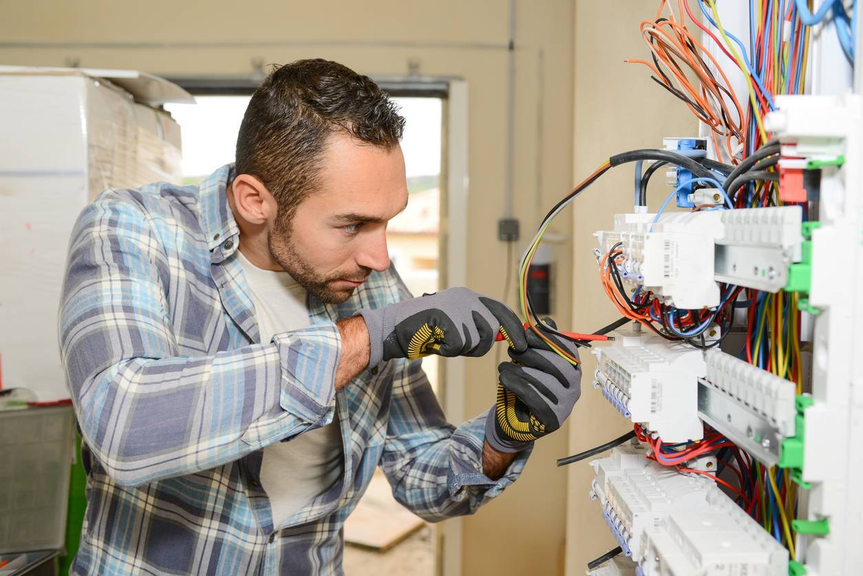 missions d'un électricien 